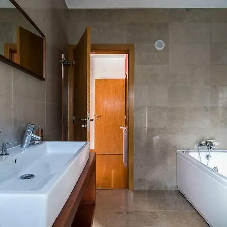 Little Olive Hideaway * Alvados
